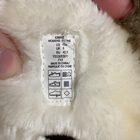 Land's End Powder Run Fur Trim Zip Up Tall Boot Silver Size 11 - Picture 6 of 6